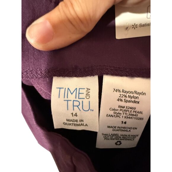 New  Womens Purple Pearl Stretch Pants Size 14 Rayon/Nylon Blend - Picture 6 of 6